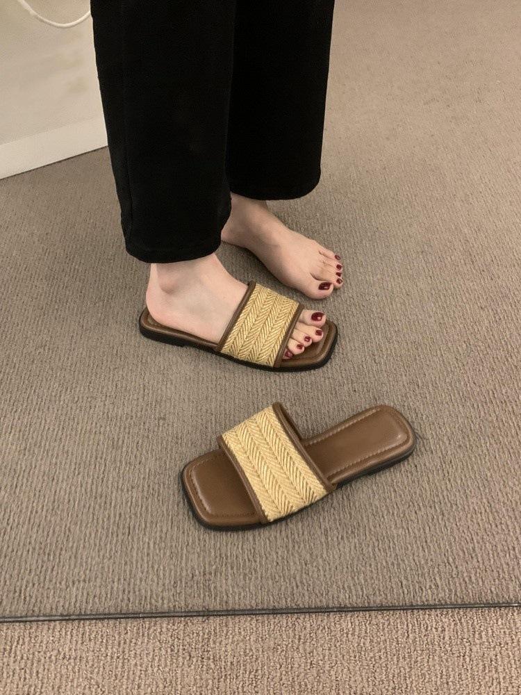

French retro flat-bottomed woven one-word slippers women s summer outer wear holiday wind non-slip simple sandals seaside beach shoes 40 коричневый