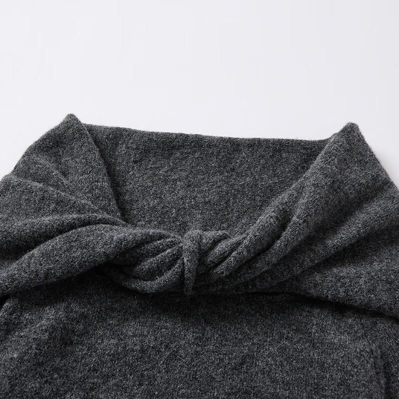 Xiangying Off-Shoulder Bowknot Knit Sweater
