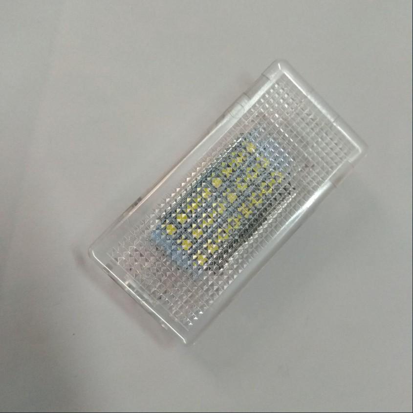 

BMW E82-E93, F01-F02 Luggage Compartment & Tailgate Light Assembly. E90 E91 E92 E93 белый