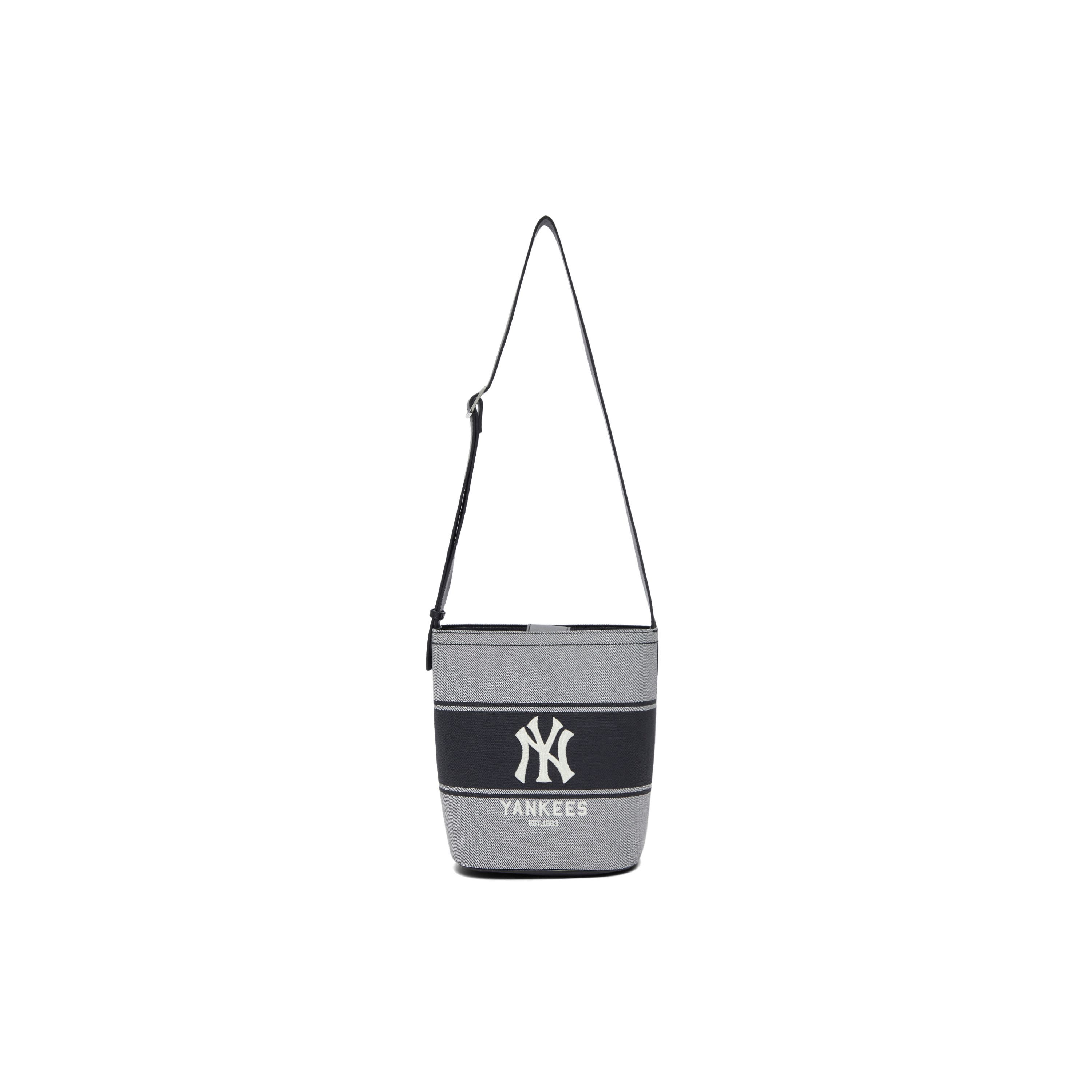 MLB Classic Ny Logo Retro American Large Capacity College Student Bucket Bag Women Shoulder Bag Black 3ABMB015N-50BKS Black,Basic Set (Bag)