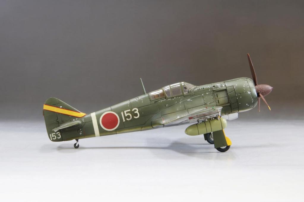 Fine Molds Flugzeugserie Kaiserlich Japanische Armee Typ 5 Jäger Fastback Plastikmodell FQ02 1/72 (Flugzeug)
