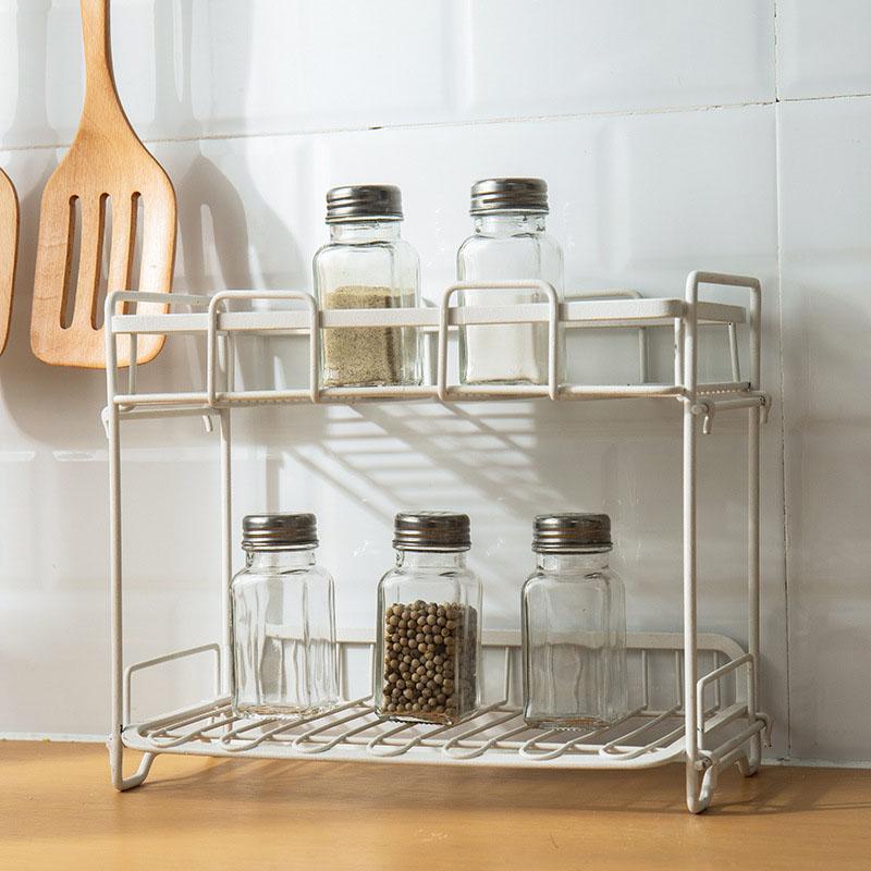 Kitchen Glass Spice Bottle Barbecue Seasoning Bottle with Lid Salt and Pepper Shaker Pepper Shaker Mini Seasoning Jar Set