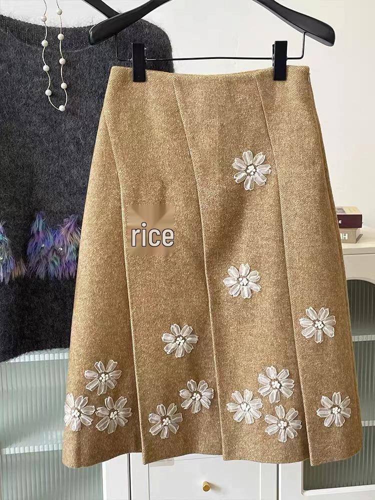 Spring 2026 High-Waisted Daisy Embroidered A-Line Skirt Large