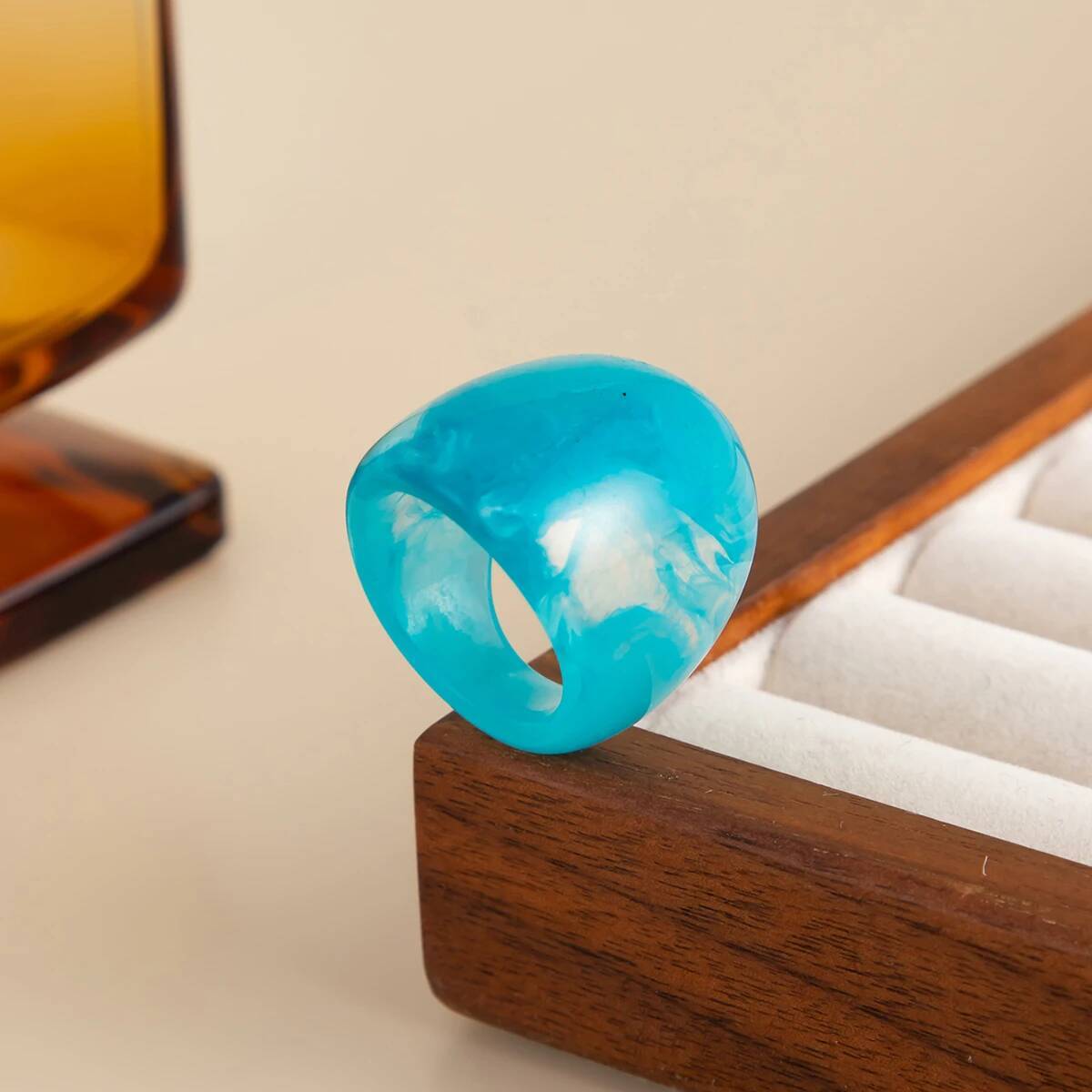 

Lacteo Fashion Неправильное Акриловое Смоляное Кольцо-Кольцо для Пальца в Форме Капли Воды Массивное для Женщин Бохо Размазанные Овальные Кольца на Фаланги Y2K Украшение Подарок