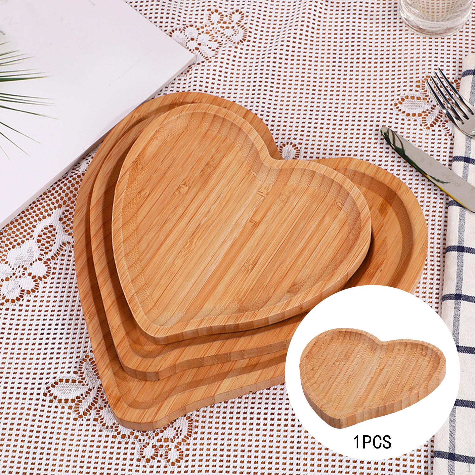 

Деревянный поднос для сервировки и приема гостей 19x18cm