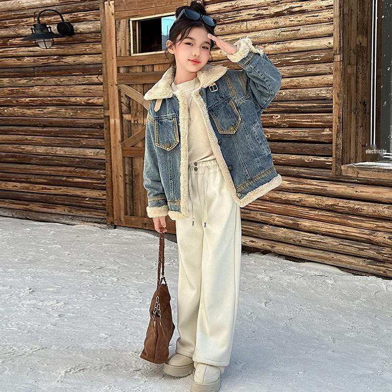 Girls' Trendy Fleece-Lined Denim Jacket 2025 - Warm Winter Cardigan