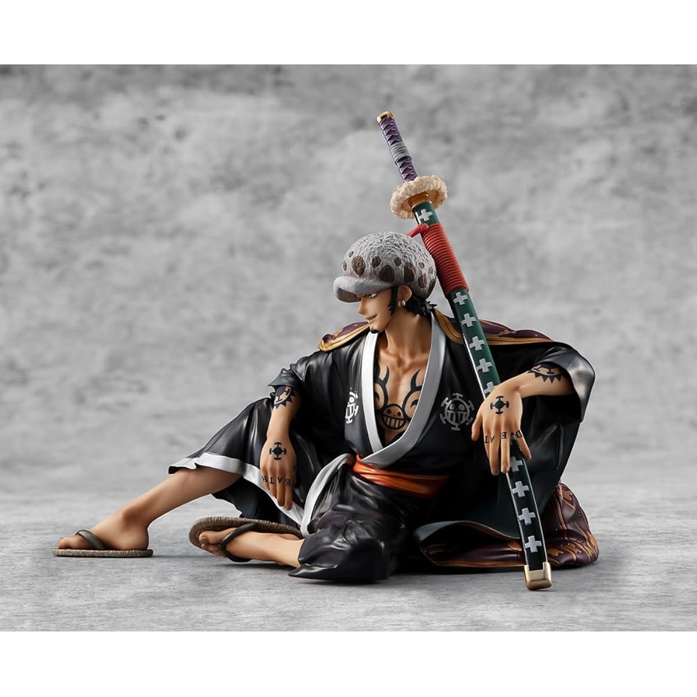 Megahouse One Piece Warriors Alliance Trafalgar Law Pirate Portrait Collector Figure