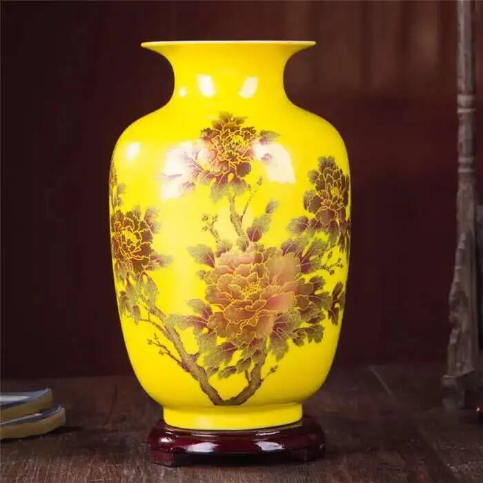 Neue chinesische Stilvase Jingdezhen Gelbe Kristallglasur Blumenvase Heimdekoration Handgefertigt Glänzend Famille Rose Vasen