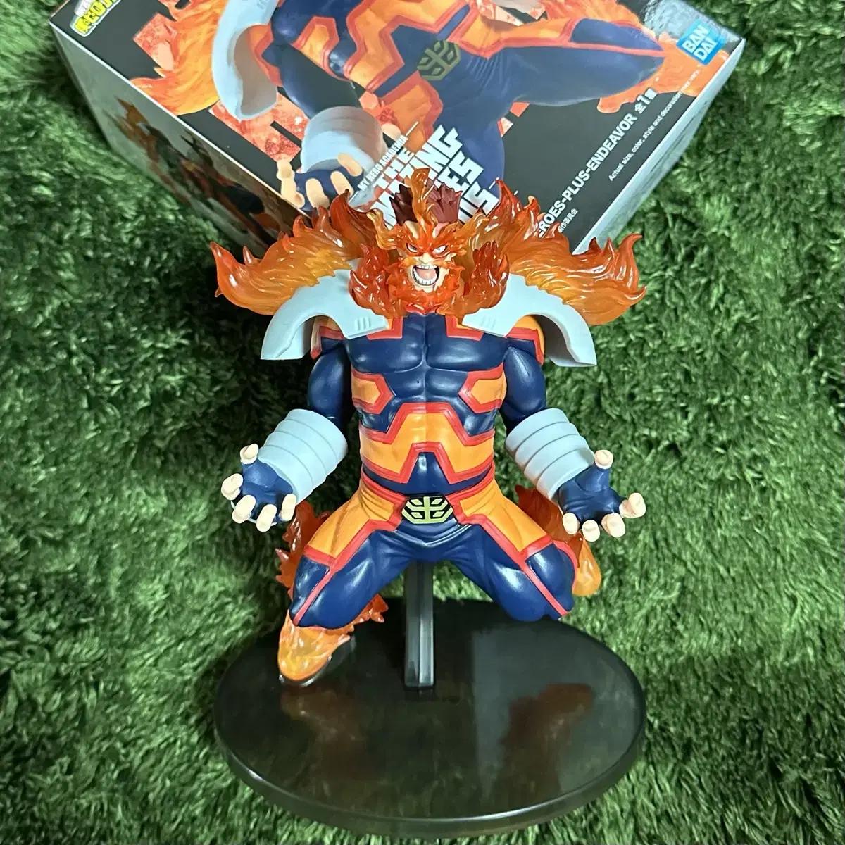

Nahia Hiroaka Endeavour Figure