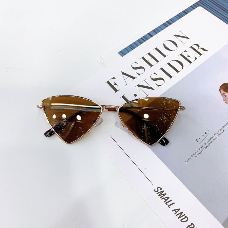 Baby New Cat Eye Sunglasses Kids Fashion Luxury Sunglasses UV400 Children Metal Triangle Cool Pink Sun Glasses Girls Boys