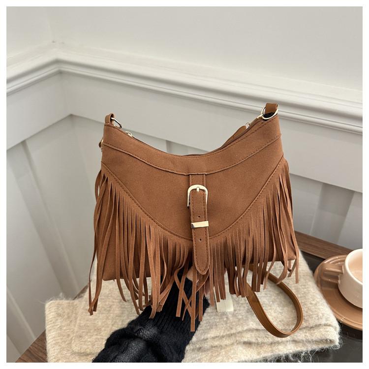Fashion Suede Handbag For Women With Pu Material And Zipper Closure For Daily Use