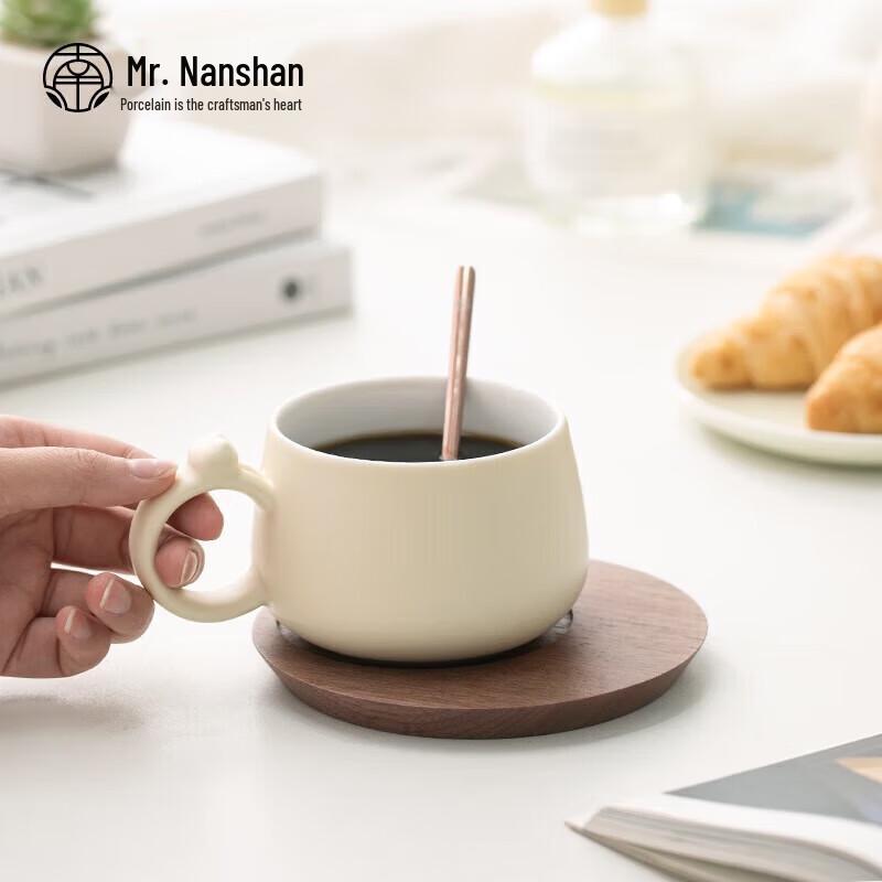 Nanshan Mr. Half-View Cat Ceramic Mug Gift Set