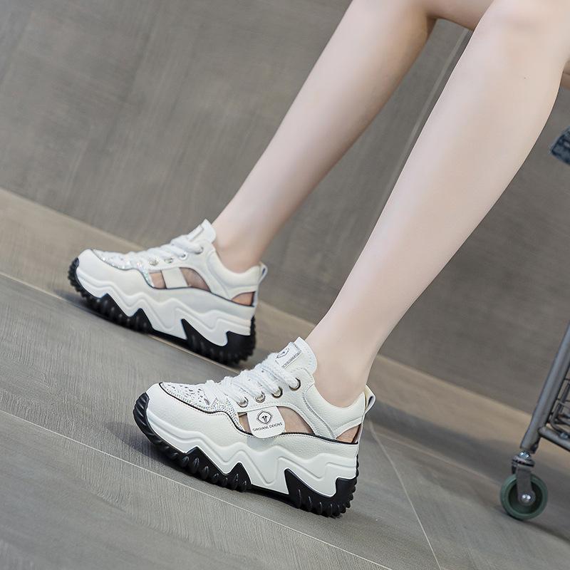 2025 Summer New Versatile Thick-soled Hollow Bag Head Sandals Women's Casual Breathable Little White Shoes Muffin Bottom Increased
