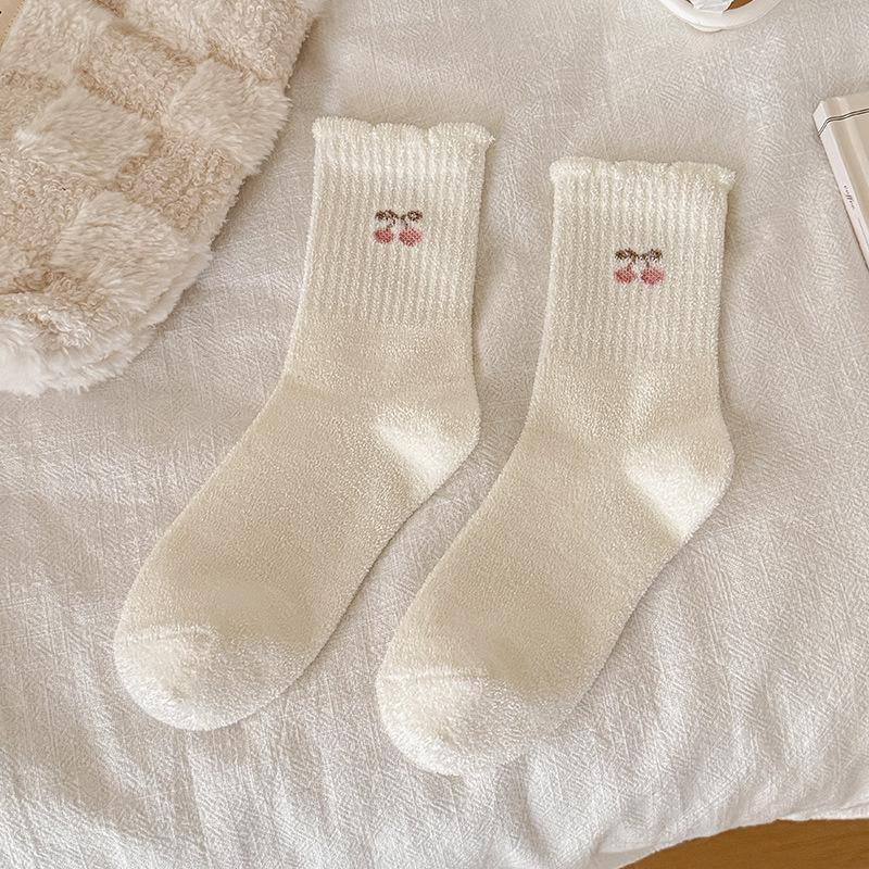 

Female Autumn and Winter Plus Velvet Thickened Warm Postpartum Month Boneless Floor Tube Socks 1 pair Вишня