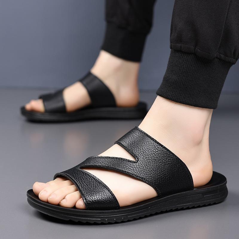 Slippers men's summer new men's soft-soled casual beach shoes trendy sandals