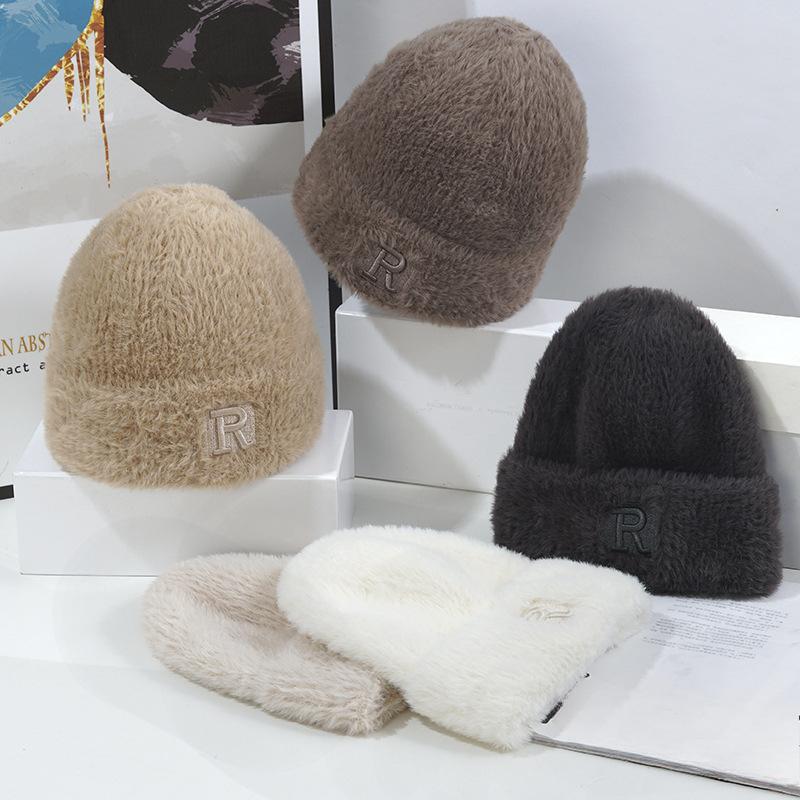 Herbst und Winter Neuer Hut Damen Großer Kopf Um die Buchstaben Wollmütze Imitation Zobelwolle Herbst und Winter Warme Strickmütze