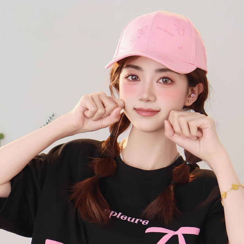 Sanrio character snapback Kuromi