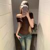 Spring 2025 Off-Shoulder Slim Fit Women's T-Shirt - Solid Color, Short-Sleeve Pullover