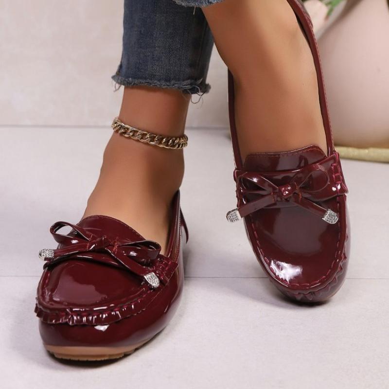 Fashion Women Flats Wedge Leather Fashion Comfortable Shoes Women Slip On Nurse Shoes Moccasins Outdoor Plus Size Tenis Feminino