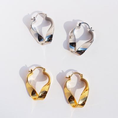 Kaltwind-Design, verdrehte unregelmäßige geometrische Ohrringe, modische Metall-Wind-Ohrschnallen 173