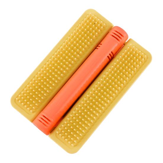 Почесалка для кошек со встроенными таблетками с кошачьей мятой, с закругленными зубцами гребня без острых концов, с клейкой основой. Инструмент для ухода за кошками, крепление для мебели.