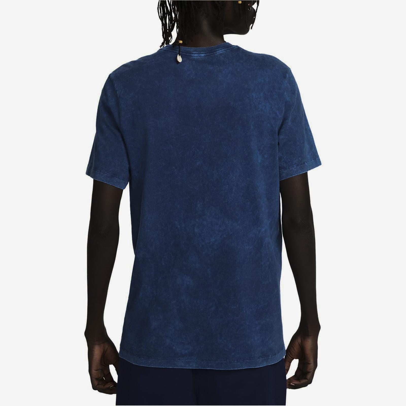 

Новая мужская футболка Nike темно-темно-синего цвета FD1283-410 M