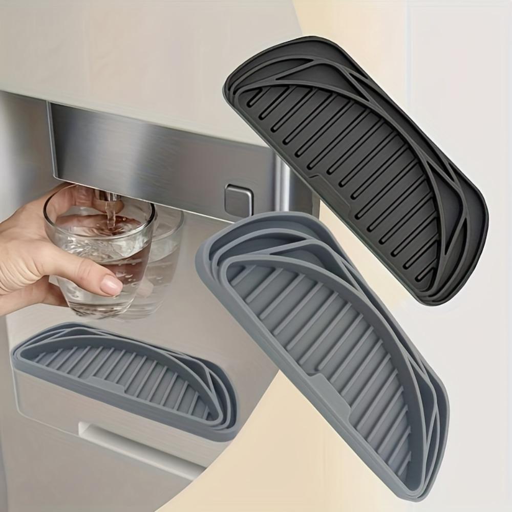 1pc Silicone Refrigerator Drip Catcher Tray - Water Dispenser Drip Tray Ice Protector Pan with Raised Ridges for Efficient Drainage.