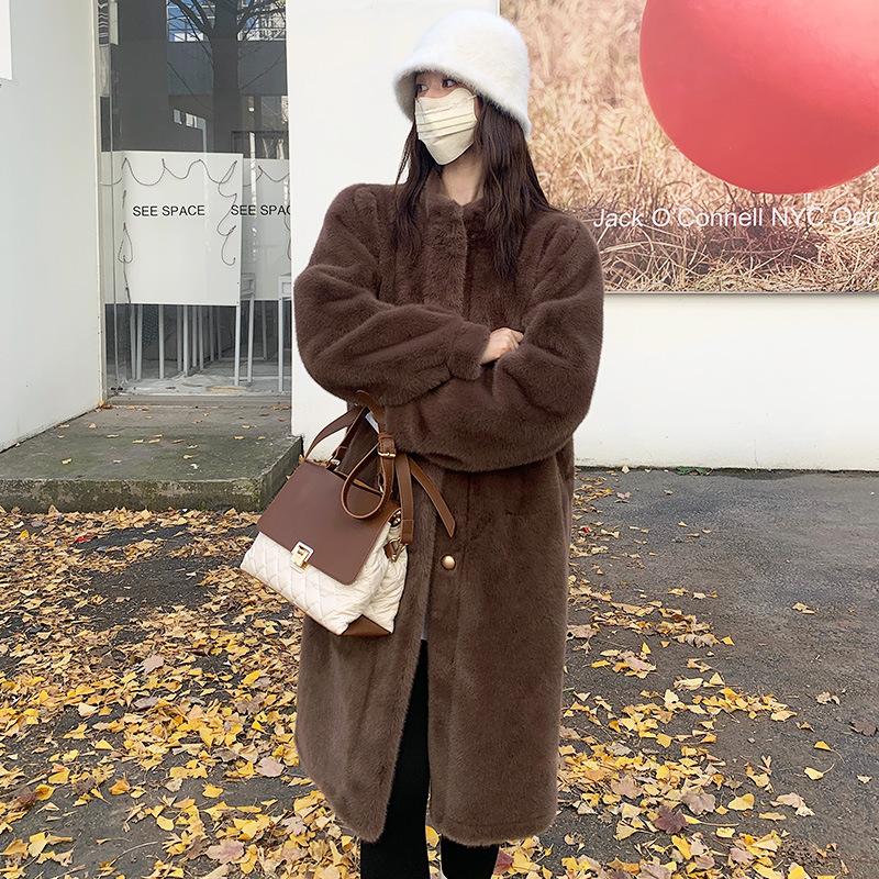 Winter new lamb wool coat women's long thickened fur integrated environmentally friendly fur imitation mink velvet coat