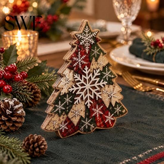 Wooden Holiday Party Decor Quilted Christmas Tree Table Sign, 2D Flat Fabric Patchwork Pattern Desktop Reusable Xmas Sign Ornament, Rustic Farmhouse