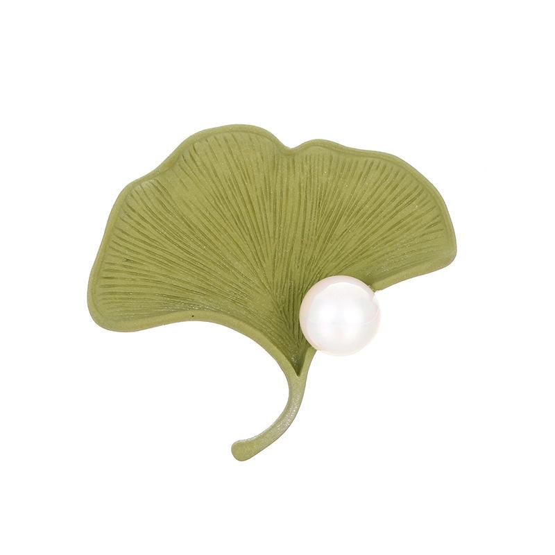 

Модные броши для женских украшений зелёный