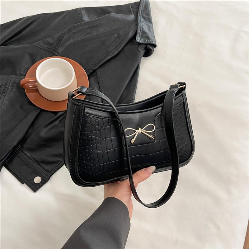 Textured Fashion Bow Portable Small Square Bag Women's 2025 New Commuter Shoulder Bag Crocodile Pattern Armpit Bag