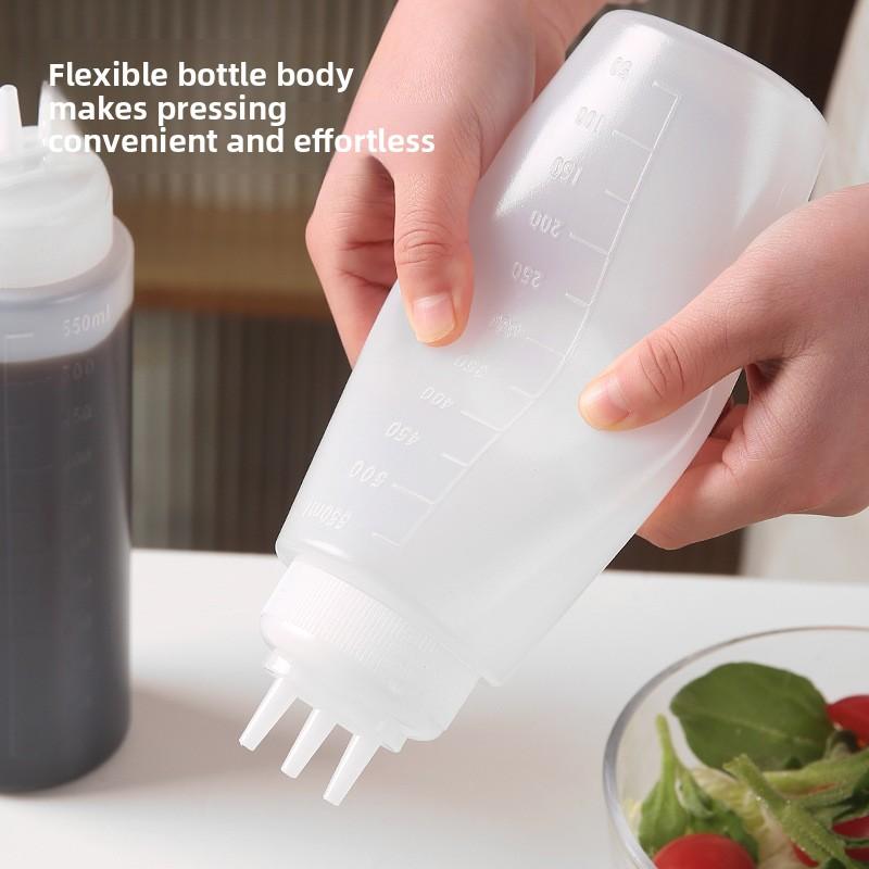Household squeeze sauce bottles, oil bottles, scale bottles, plastic bottles, thickened seasoning bottles, pointed-mouth bottles
