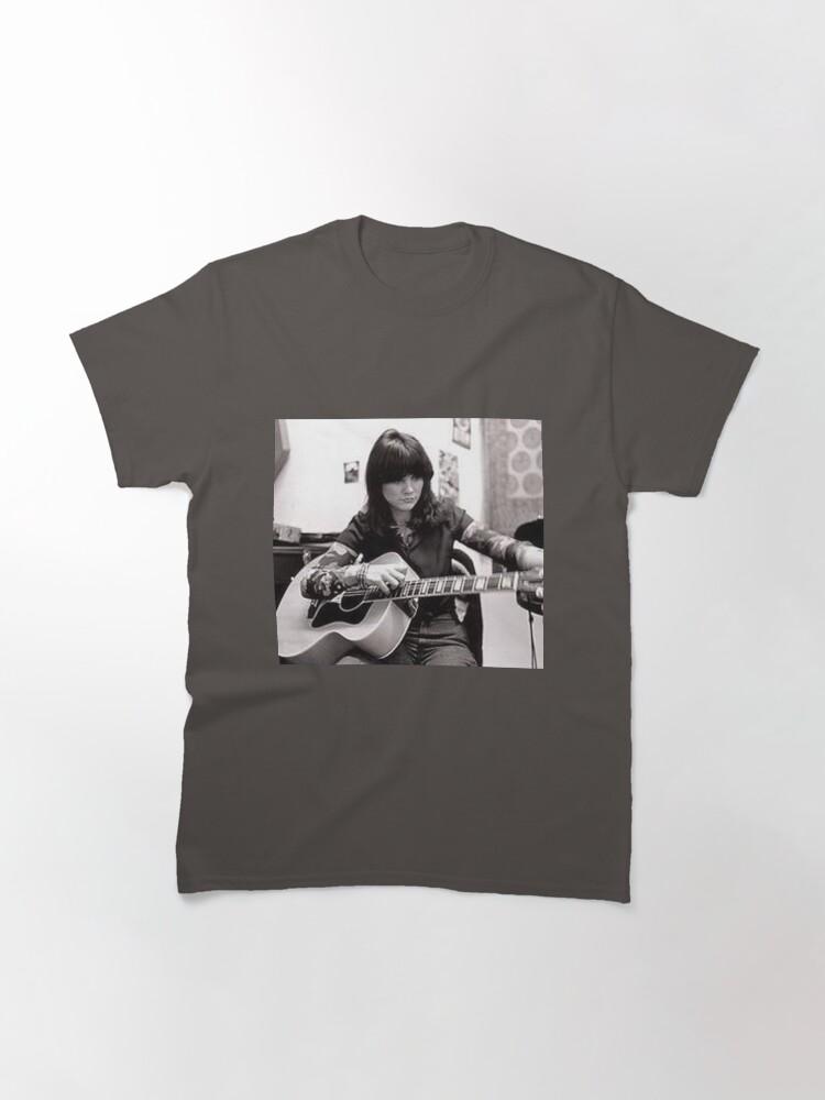 Linda Ronstadt Linda Ronstadt Accoustic Guitar Classic T-Shirt