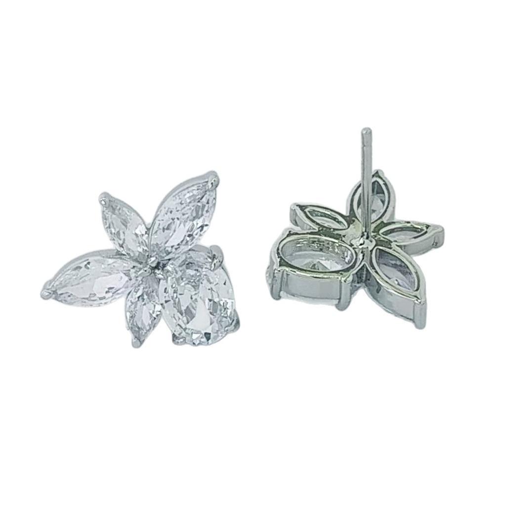 Wealth Flowers in the World 6X8 Oval Zircon Stud Earrings Women's Korean Style Horse Eye Butterfly Earrings Star Same Earrings