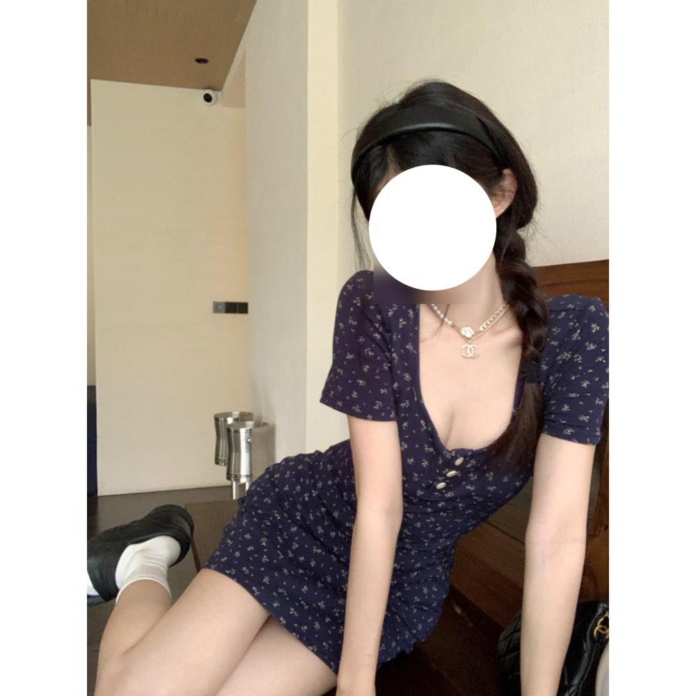 

Платье с цветочным вырезом на спине для горячей девушки, новое летнее темпераментное женское платье, короткая юбка по бедрам XL- (recommended 110-60kg)