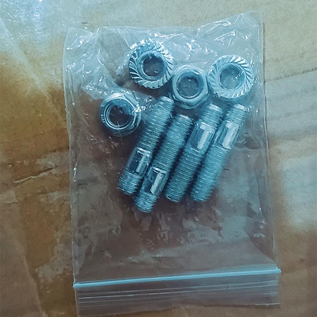 Radiatore Olio 15710-54050 Per Toyota Land Cruiser Hiace Fortuner Hilux Chaser 2L 3L