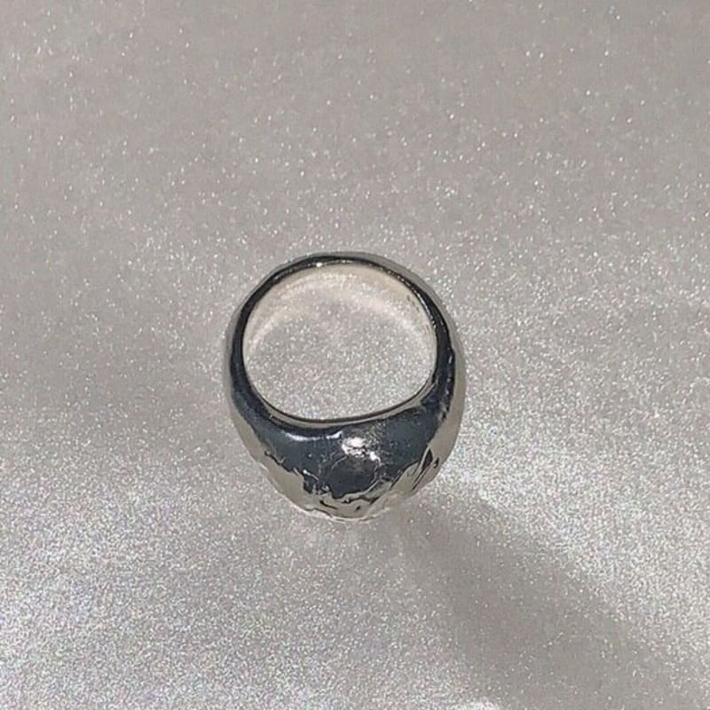 Neateun Melting Dome Ring