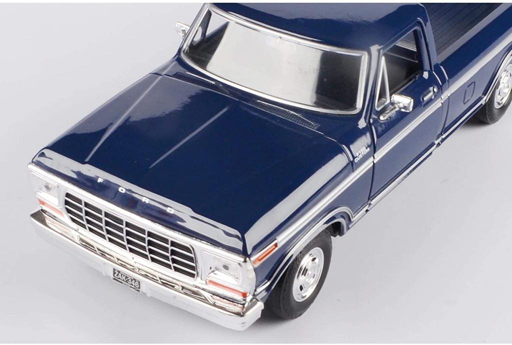 MOTORMAX Měřítko 1/24 Kovový model auta Ford F-150 Custom Pickup Truck 1979 (Modrý) [Paralelní import]