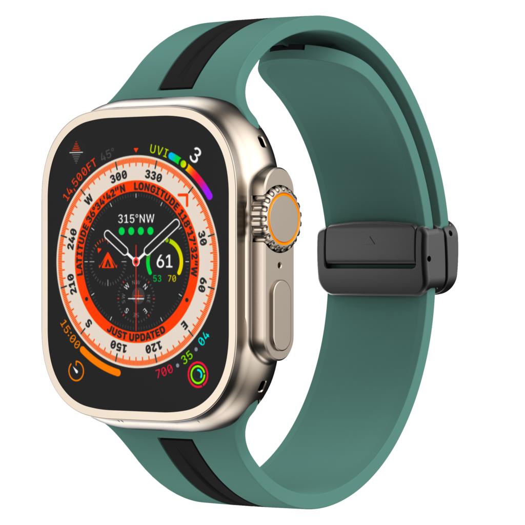 Magnetic buckle Strap For Apple Watch Ultra 2 band 49mm 44mm 40mm 45mm 41mm 38mm Silicone Bracelet iWatch series 7 3 6 5 se 8 9