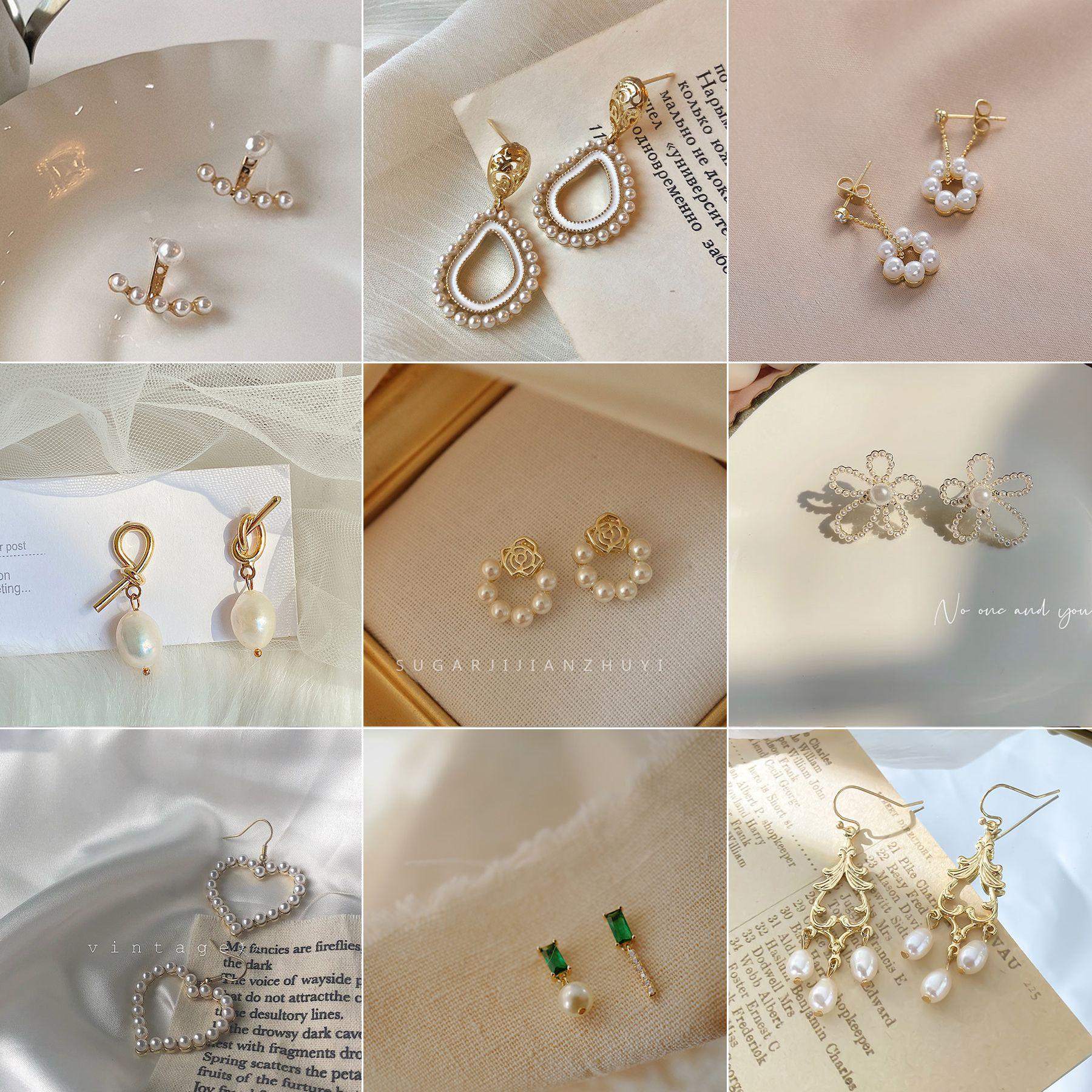 

Women s Vintage Luxury Freshwater Pearl Stud Earrings