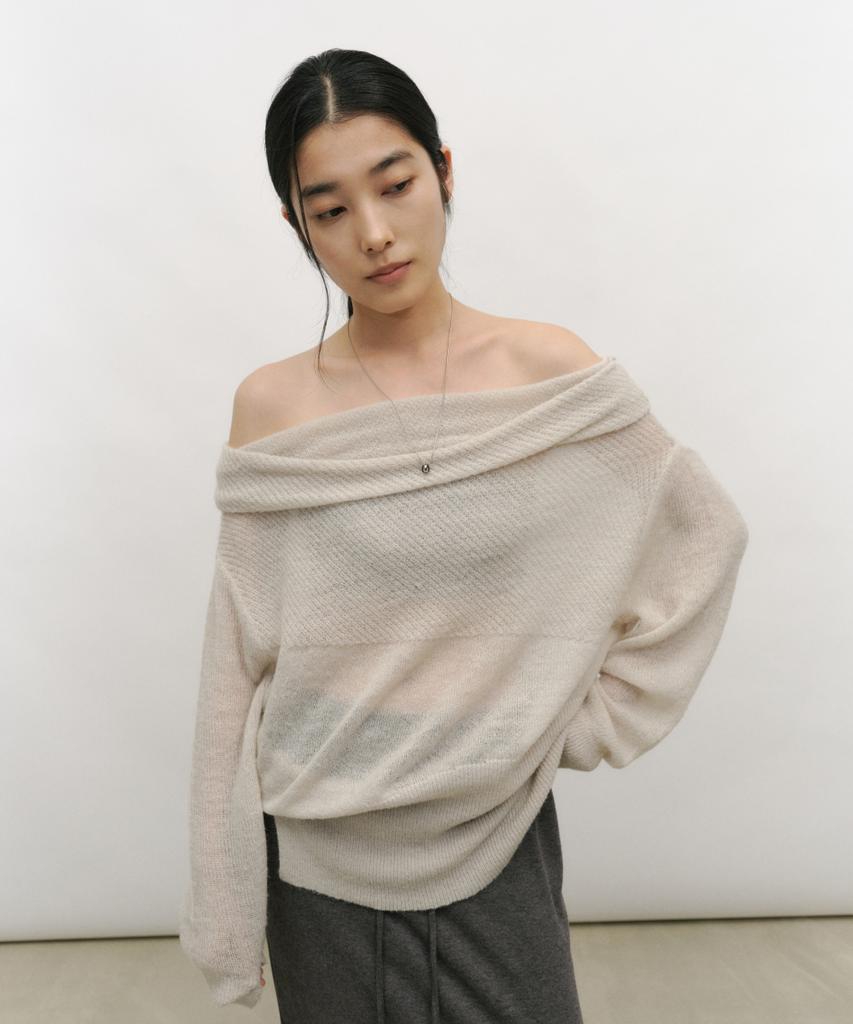 LOW TIDE Relaxed Off-Shoulder Knit [Light Gray]