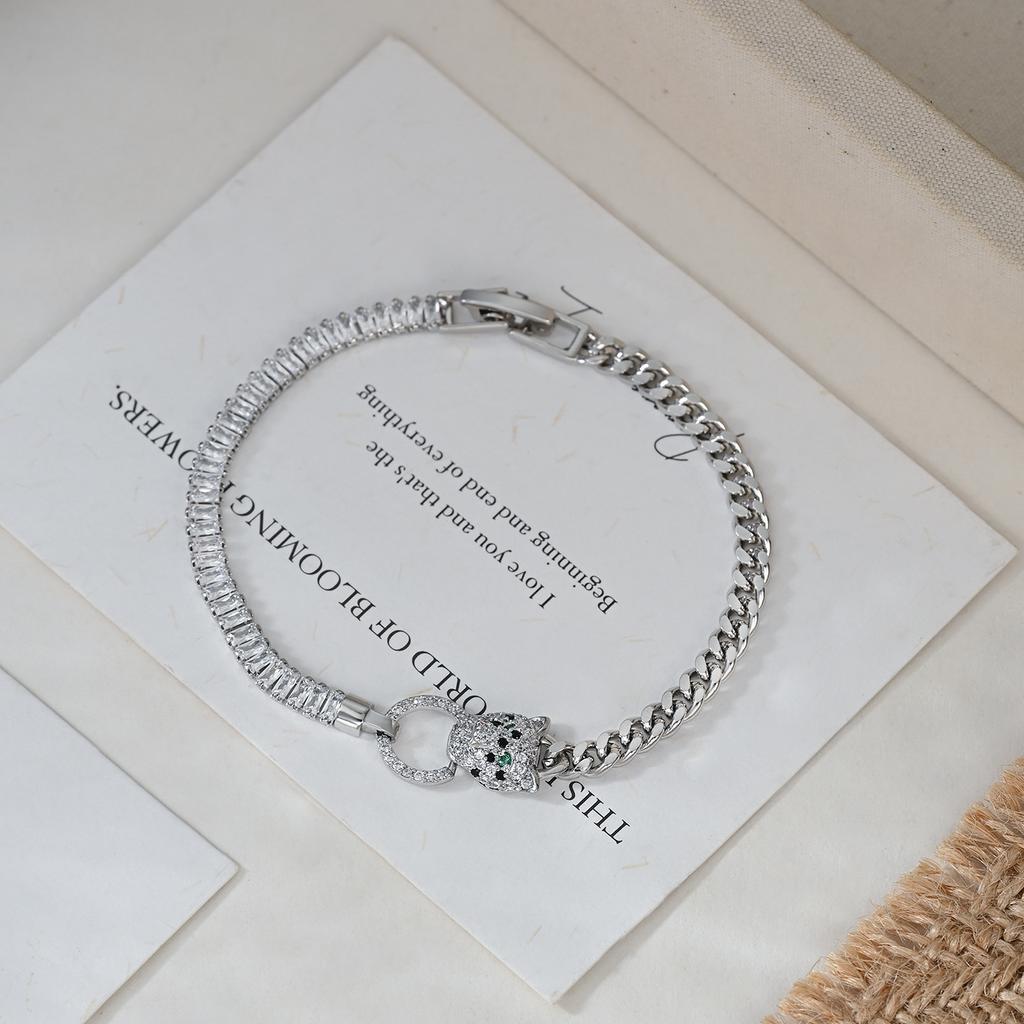 Leopard Head Bangle Crystal Bracelets for Women, Micro Pave CZ Exaggerated Statement Jewelry, Elegant Light Luxury Bracelet