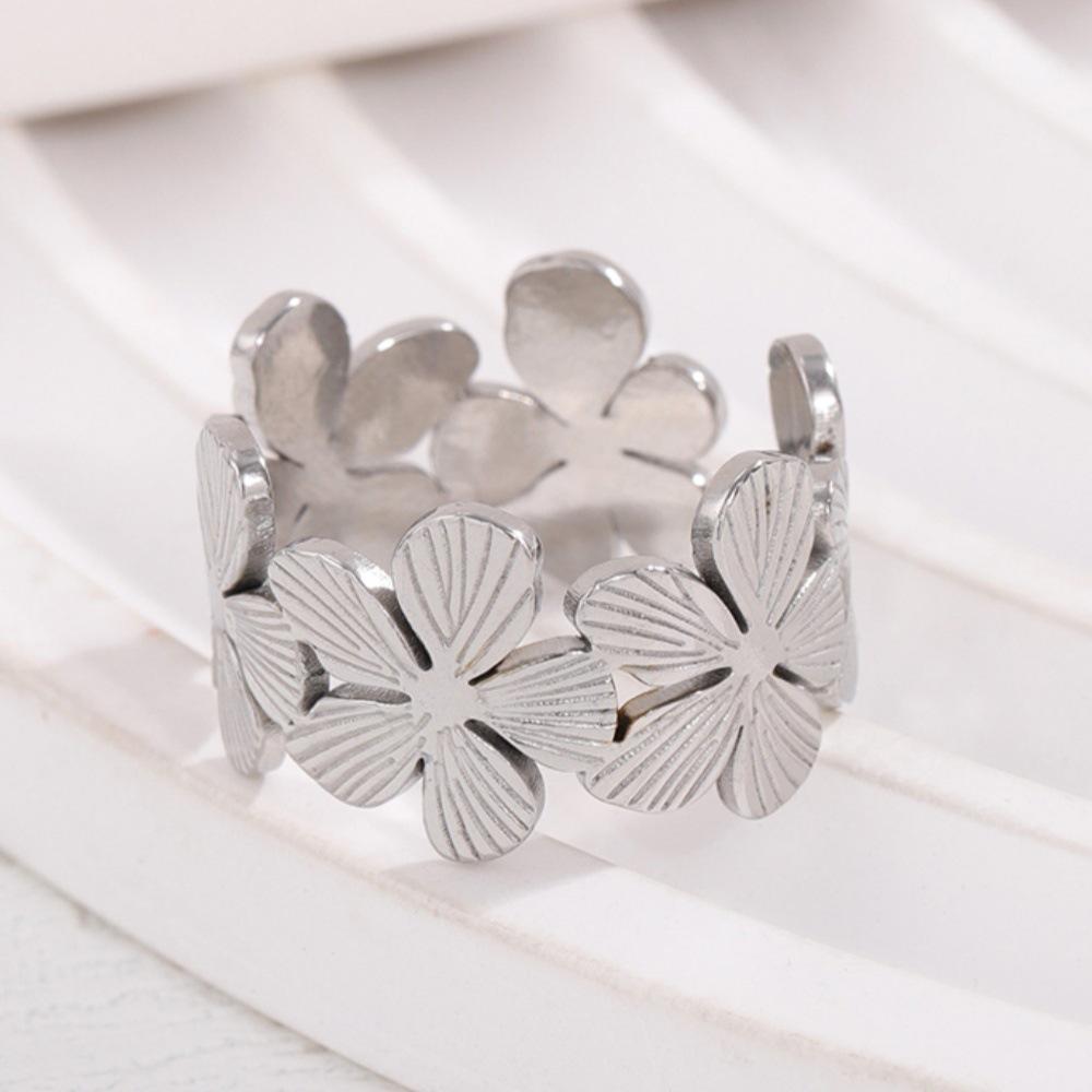 Women's Adjustable Titanium Steel Floral Ring - Non-fading, Lightweight Luxury Design Jewelry