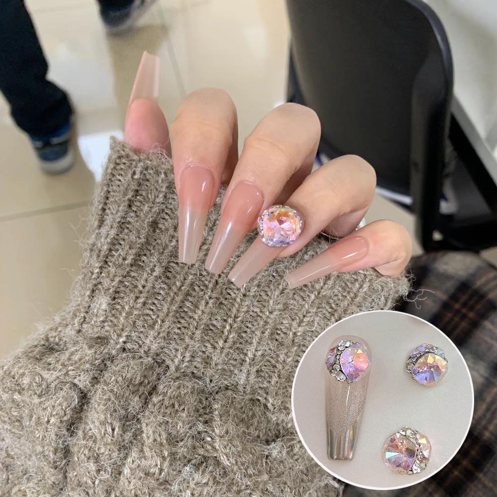 

Viral Pink Diamond Pigeon Nail Art Accessories