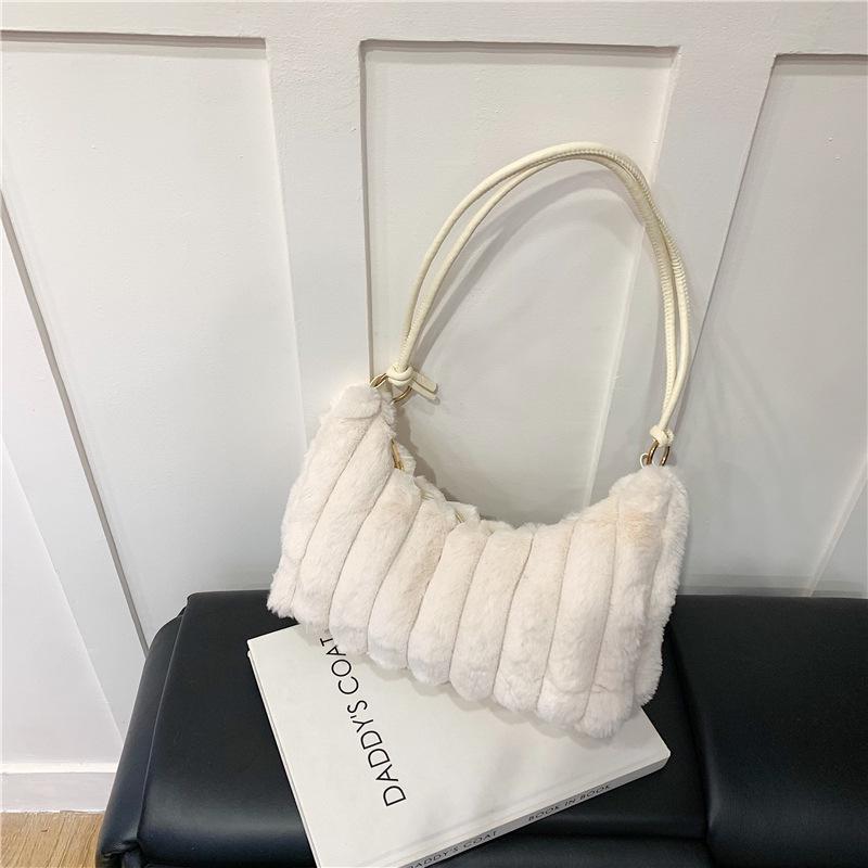 Women's Plush Shoulder Bag - 2025 Fashionable Versatile Furry Underarm Handbag with Niche Design