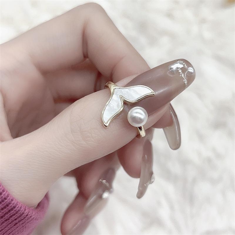 Korean Style Pearl Mermaid Tail Ring - Trendy Dolphin Tail Design Women s Index Finger Ring Adjustable Open