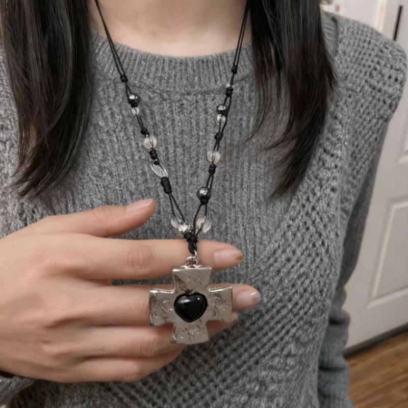 Retro Metal Cross Pendant Necklace Unisex Lava Heart Tiger Eye Stone Necklace Personality Casual Party Jewelry Gifts Daily Wear