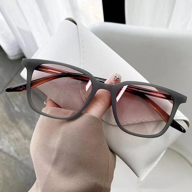 Vintage Retro Style Men Women Sunglass Square Shape Anti-Glare Sunglasses Women Driving Hiking Sun Glasses For Men