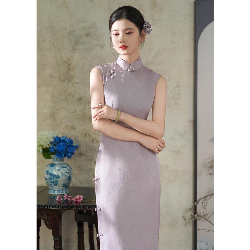 "Blue Dyeing" Blue sleeveless cheongsam ancient method full open placket and floor-moving long young girl high sense daily can