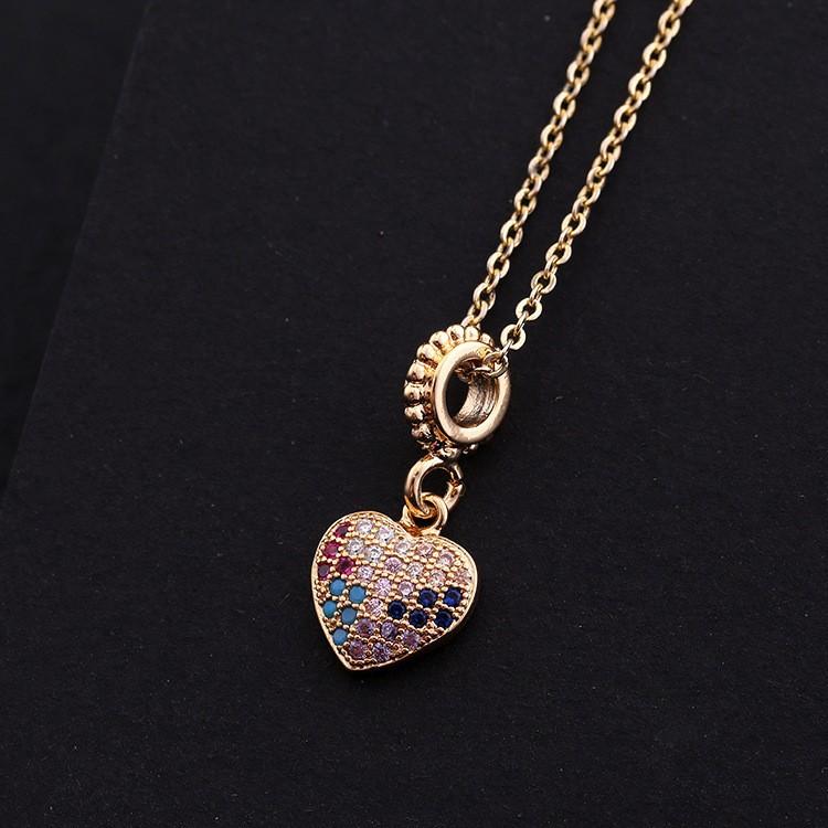 Metal Heart Crown Collarbone Necklace Hip Hop Pendant Necklace For Women Luxury Chain Accessory